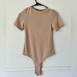NWT pretty little things short sleeve bodysuit